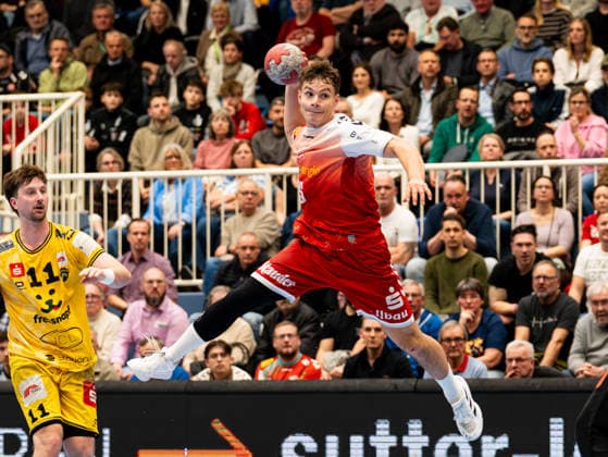Nils Homscheid TuSEM Essen, 15 on goal throw TuSEM Essen vs HSG Krefeld, Handball, 2 Bundesliga, 21 Matchday, Season 2025 2026, 25 02 2026 TuSEM Essen vs HSG Krefeld, Handball, 2 Bundesliga, 21 Matchday, Season 2025 2026, 25 02 2026 Essen Copyright: xEibner-Pressefoto DamianxKruczynx EP_DKI