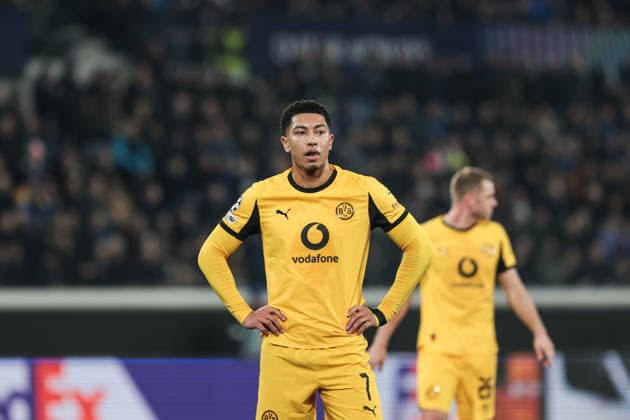 Atalanta BC v Borussia Dortmund - UEFA Champions League 2025 26 League Knockout Play-off Second Leg Jobe Bellingham of Borussia Dortmund participates in the UEFA Champions League 2025 26 League Knockout Play-off Second Leg match between Atalanta BC and Borussia Dortmund in Bergamo, Italy, on February 25, 2026, at New Balance Arena. Bergamo Italy  Copyright: xEmanuelexComincinix originalFilename:comincini-atalanta260225_npLM7.jpg