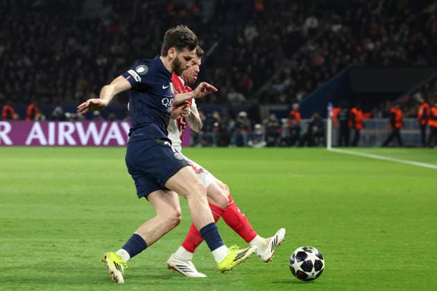 FOOTBALL : Paris Saint Germain Vs AS Monaco - Ligue des Champions - 25 02 2026 Khvicha Kvaratskhelia (PSG) Vs Caio Henrique (AS Monaco) ParisFrance  Copyright: xMichaelxBaucherx