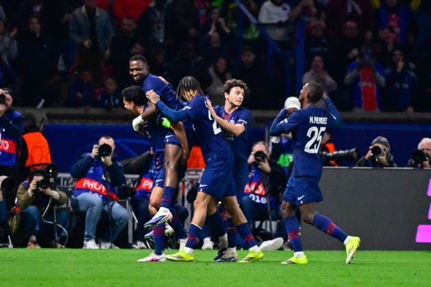FOOTBALL : PSG vs Monaco - Ligue des Champions - 25 02 2026 Marquinhos ( 5 - PSG ) celebrates with teammates during the UEFA Champions League match between Paris Saint Germain and AS Monaco at Parc Des Princes on February 25 , 2026 in Paris, France. ( Photo by Federico Pestellini PsnewZ ) ParisFrance  Copyright: xFedericoxPestellinix