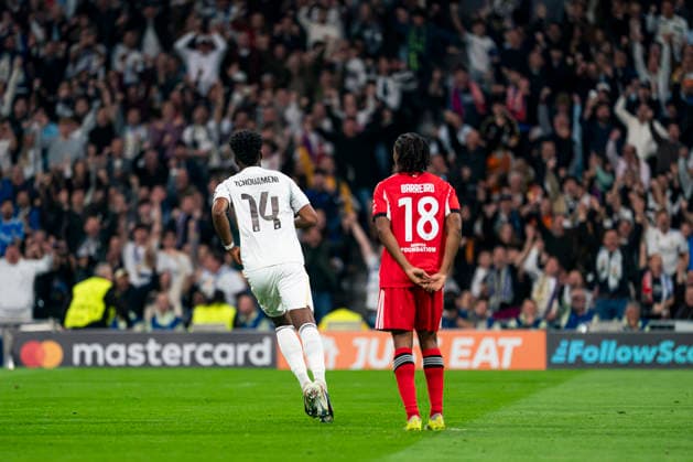 Real Madrid CF s Aurelien Tchouameni (l) and SL Benfica s Leandro Barreiro during Champions League 2025 2026, KO Play-Offs 2nd leg match. February 25, 2026. (2026022540)