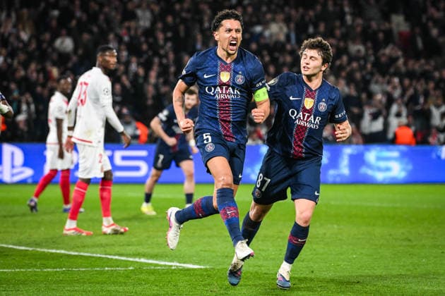 February 25, 2026, Paris, France, France: MARQUINHOS of PSG celebrate his goal with Joao NEVES of PSG during the UEFA Champions League match between Paris Saint-Germain (PSG) and AS Monaco at Parc des Princes Stadium on February 25, 2026 in Paris, France. Paris Saint-Germain V AS Monaco - UEFA Champions League  - ZUMAm308 20260225_zsp_m308_009 Copyright: xMatthieuxMirvillex