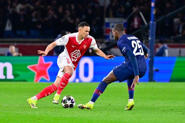 FOOTBALL : PSG vs Monaco - Ligue des Champions - 25 02 2026 VANDERSON ( 2 - Monaco ) and TAVARES Nuno MENDES ( 25 - PSG ) during the UEFA Champions League match between Paris Saint Germain and AS Monaco at Parc Des Princes on February 25 , 2026 in Paris, France. ( Photo by Federico Pestellini PsnewZ ) ParisFrance  Copyright: xFedericoxPestellinix