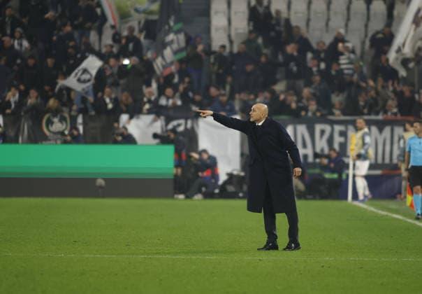 Luciano Spalletti manager of Juventus FC during the Uefa Champions League, second leg play-off, season 2025-2026, football match between, Juventus FC and Galatasaray SK on 25 February 2026 at Allianz Stadium, Turin, Italy Photo Nderim Kaceli  Copyright: xNderimxKaceli IPAxSportx xipa-agency.netx xx IPA_72028621 IPA_Agency_IPA72028621