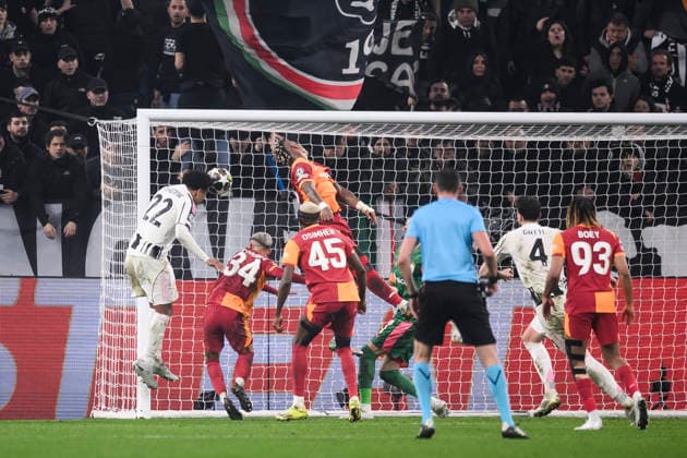 Juventus FC v Galatasaray SK - UEFA Champions League Weston McKennie of Juventus FC scores a goal during the UEFA Champions League 2025 26 knockout phase play-off second leg football match between Juventus FC and Galatasaray SK. Turin Italy Copyright: xNicolòxCampox