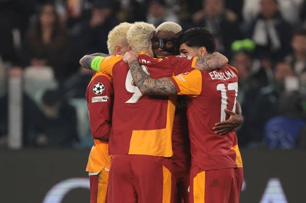 Turin, Italy, 25th February 2026. gVictor Osimhen of Galatasaray SK celebrates with team mates after scoring to pull a goal back and reduce the arrears to 3-1 during the Juventus vs Galatasaray UEFA Champions League Knockout Play Off 2nd Leg match at Allianz Stadium, Turin. Picture credit should read: Jonathan Moscrop Sportimage EDITORIAL USE ONLY. No use with unauthorised audio, video, data, fixture lists, club league logos or live services. Online in-match use limited to 120 images, no video emulation. No use in betting, games or single club league player publications. SPI_036_JUVE_GALATASARAY_UCL_ SPI-4551-0036