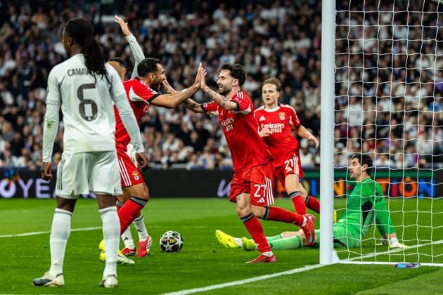 FBL Uefa Champions League 2025 26 Real Madrid SL Benfica Rafa Silva of Benfica celebrates with Vangelis Pavlidis of Benfica during the UEFA Champions League 2025 26 League Play off Second Leg match between Real Madrid and Sport Lisboa e Benfica on Wednesday 25 February 2026 in Madrid, Spain Copyright: HMBxMedia CarlosxSilva