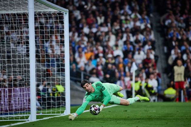 Real Madrid CF vs SL Benfica - UEFA Champions League - 25 02 2026 Thibaut Courtois of Real Madrid CF during the UEFA Champions League match between Real Madrid CF and SL Benfica at Santiago Bernabeu Stadium on February 25, 2026 in Madrid, Spain. Madrid Spain Copyright: xMarinaxFrutos PGSxPhotoxAgencyx