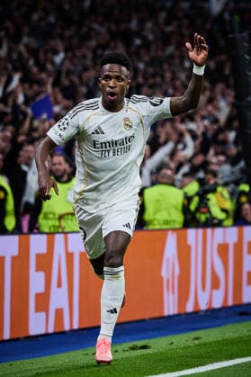 Real Madrid CF vs SL Benfica - UEFA Champions League - 25 02 2026 Vinicius Junior of Real Madrid CF celebrates his goal during the UEFA Champions League match between Real Madrid CF and SL Benfica at Santiago Bernabeu Stadium on February 25, 2026 in Madrid, Spain. Madrid Spain Copyright: xMarinaxFrutos PGSxPhotoxAgencyx