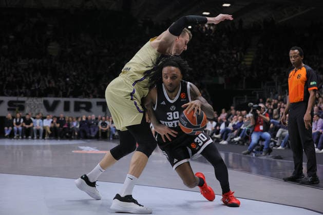 30 Matthew MORGAN Virtus Bologna BASKETBALL - ITALIAN SERIE A Virtus Bologna vs Fc Barcellona 25-02-2026 06 Jan Vesely Barcellona BASKETBALL - ITALIAN SERIE A Virtus Bologna vs Fc Barcellona 25-02-2026 during Virtus Bologna vs FC Barcellona, Basketball Euroleague match in Bologna, Italy, February 25 2026  Copyright: xValentinoxOrsini IPAxSportx xipa-agency.netx xx IPA_72034858 IPA_Agency_IPA72034858