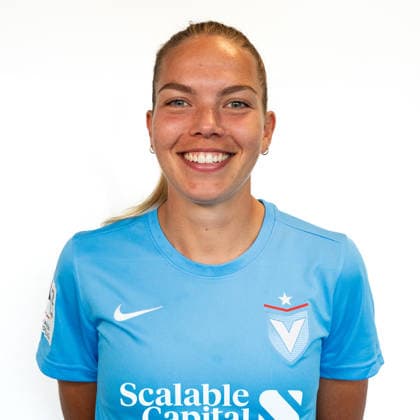 Nina Ehegötz FC Viktoria Berlin Portrait shot from Nina Ehegötz, The Player the FC Viktoria Berlin in the 2 Women Bundesliga is Copyright: xKaixHeuserxKaixHeuserx