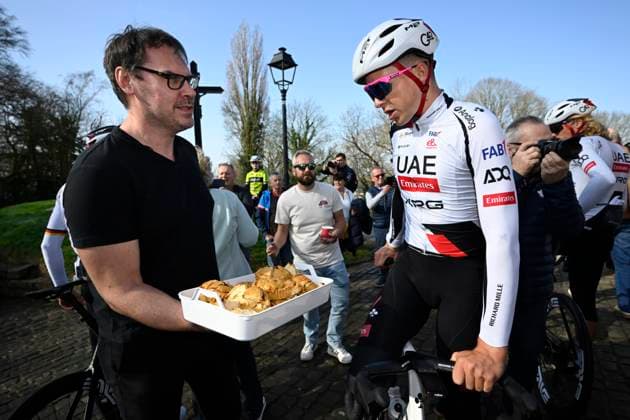 Omloop Het Nieuwsblad 2026 Cycling Race Media Activities 26 02 2026 NINOVE, BELGIUM - FEBRUARY 26 : Vermeersch Florian (BEL) of UAE Team Emirates - XRG at Mur de Grammont Muur van Geraardsbergen during a training and reconnaissance session prior to the 81th edition of Omloop Het Nieuwsblad an UCI World Tour 1.UWT one day cycling road race for Men Elite of km with start in Ghent and finish in Ninove on February 26, 2026 in Ninove, Belgium, 26 02 2026 ( Motordriver Guy De Vuyst - Ninove Belgium  Copyright: xNicoxVereeckenx