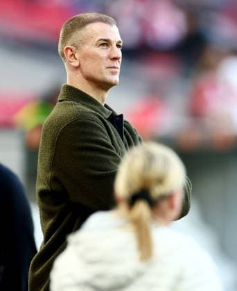 Former Celtic player Joe Hart seen pitchside working for TNT Sports. Stuttgart v Celtic, UEFA Europa League, Knockout Round Play Offs, Second Leg, Football, MHP Arena, Stuttgart, Germany - 26 Feb 2026Stuttgart MHP Arena Germany EDITORIAL USE ONLY No use with unauthorised audio, video, data, fixture lists, club league logos or live services. Online in-match use limited to 120 images, no video emulation. No use in betting, games or single club league player publications. Copyright: xJamesxMarsh Shutterstockx 16701577ae