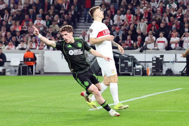 26 02 2026, xrekx, Football UEFA Europa League, VfB Stuttgart Celtic Glasgow v l Torjubel nach dem Tor zum celebrating the goal celebrate 0 1 durch Luke McCowan Celtic Glasgow DFL DFB REGULATIONS PROHIBIT ANY USE OF PHOTOGRAPHS as IMAGE SEQUENCES and or QUASI VIDEO Stuttgart