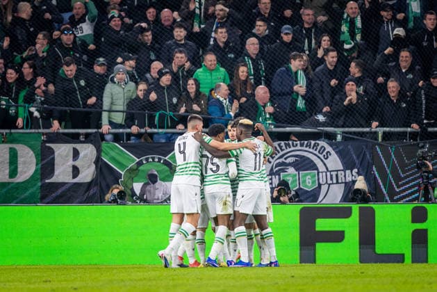 FERENCVAROS - LUDOGORETS Players of Ferencvaros celebtae a goal scored by Gabi Kanichowsky during the 2 nd leg of KO play off s of UEFA Europa league football match between Ferencvarosi TC and PFC Ludogorets Razgrad. Groupama Arena, Ferencvaros Arena, Budapest, Hungary, February 26, 2026. Photo by Branislav Racko Copyright: xx 080A7024