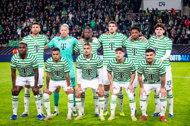 FERENCVAROS - LUDOGORETS Starting lineup, team photo of Ferencvaros during the 2 nd leg of KO play off s of UEFA Europa league football match between Ferencvarosi TC and PFC Ludogorets Razgrad. Groupama Arena, Ferencvaros Arena, Budapest, Hungary, February 26, 2026. Photo by Branislav Racko Copyright: xx _BRR2670