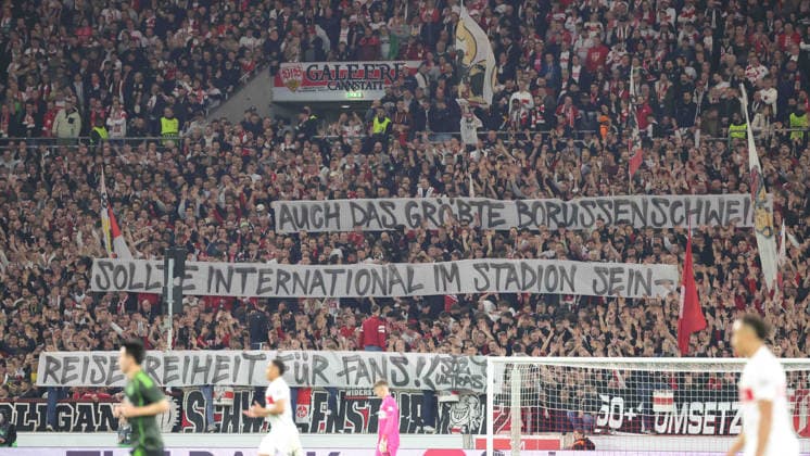 Stuttgart , Europa League VfB Stuttgart vs Celtic Glasgow , Banner in the Cannstatter Kurve