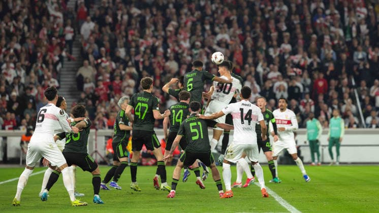 Stuttgart , Europa League VfB Stuttgart vs Celtic Glasgow , Chema Andres VfB at corner kick