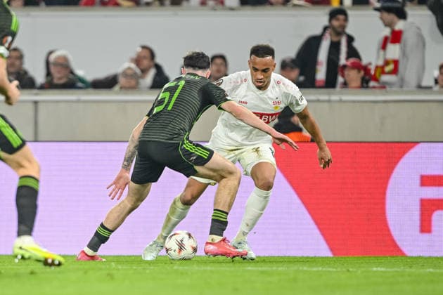 Colby Donovan Celtic FC and Jamie Leweling VfB Stuttgart battle for the ball during the UEFA Europa League 2025 26 Knockout Play off Second Leg match between VfB Stuttgart and Celtic FC at Stuttgart Arena on February 26, 2026 in Stuttgart, Germany Photo by Harry Langer DeFodi Images