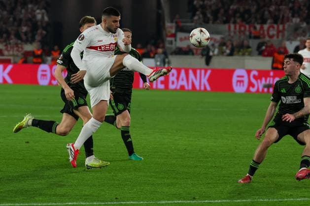 Deniz Undav 26 VfB Stuttgart in action, VfB Stuttgart vs Celtic Glasgow FC, Football, Men, UEFA Europa League, Season 2025 2026, Play off, Round 2 of 2, 26 02 2026 Stuttgart Baden Wuerttemberg Germany Copyright: xkolbert-press MartinxAgüerax
