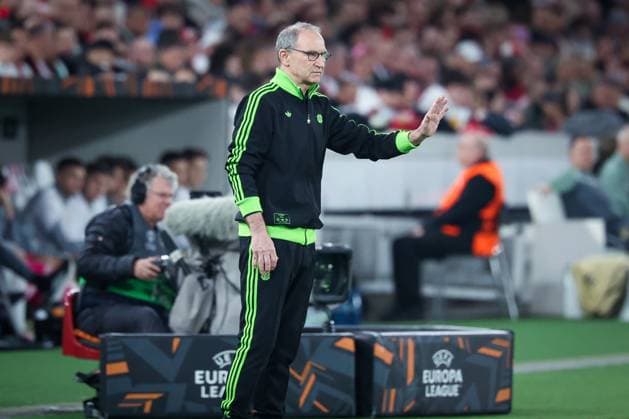 Head Coach Team Manager Martin O™Neill Celtic Glasgow FC gives instructions to the team, VfB Stuttgart vs Celtic Glasgow FC, Football, Men, UEFA Europa League, Season 2025 2026, Play off, Round 2 of 2, 26 02 2026 Stuttgart Baden Wuerttemberg Germany Copyright: xkolbert-press MartinxAgüerax