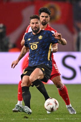 CRVENA ZVEZDA vs LOSC LILLE OLIVIER GIROUD vs RODRIGO DE SOUZA PRADO RODRIGAO football Crvena zvezda vs LOSC Lille UEFA Europa league Rajko Mitic stadium, Belgrade 26.02.2026 Foto: FOOTBALL, UEFA EUROPA LEAGUE, CRVENA ZVEZDA, RED STAR, LOSC LILLE Belgrade Rajko Mitic stadium Serbia Copyright: xMarkoxMetlas xMNxPressx