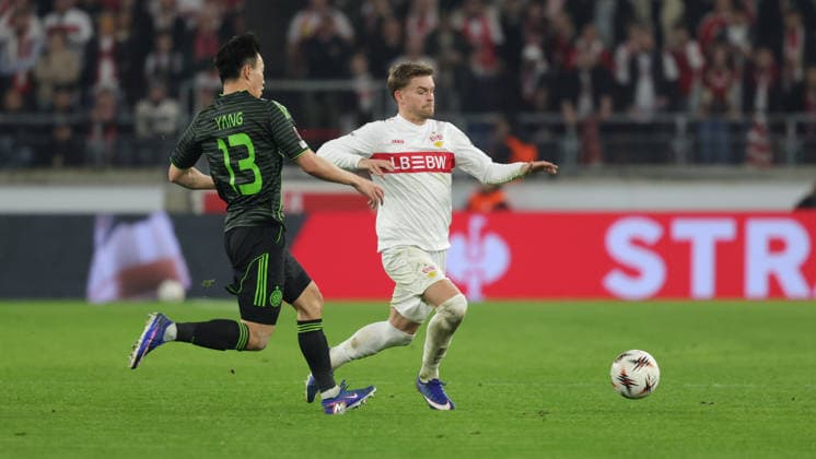 Stuttgart , Europa League VfB Stuttgart vs Celtic Glasgow , Hyunjun Yang Glasgow Maximilian Mittelstädt VfB