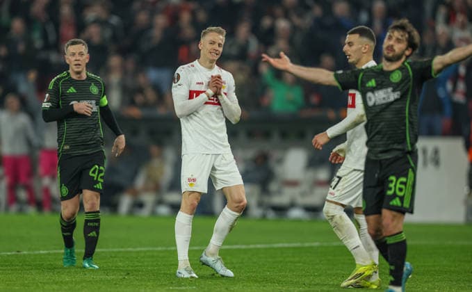 GER, Stuttgart, VfB Stuttgart vs Celtic Glasgow, Europa League, Football, UEFA, Season 2025 2026, MHP Arena, Playoffs, Second leg Chris Führich VfB Stuttgart 10 scores a goal that is not given due to offside, Emotions DFB DFL REGULATIONS PROHIBIT ANY USE OF PHOTOGRAPHS AS IMAGE SEQUENCES AND OR QUASI VIDEO, 26 02 2026 Copyright: HMBxMedia HendrikxHamelau