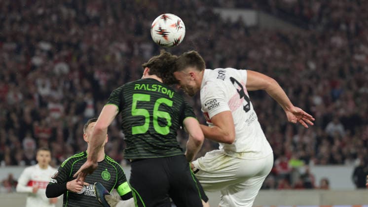 Stuttgart , Europa League VfB Stuttgart vs Celtic Glasgow , Anthony Ralston Glasgow Ermedin Demirovic VfB header