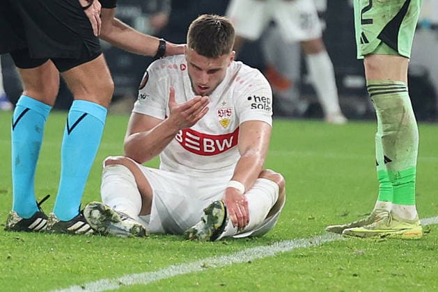 26 02 2026, xrekx, Football UEFA Europa League, VfB Stuttgart Celtic Glasgow v l Ermedin Demirovic VfB Stuttgart injured, injury, pain, pains, injured, injury, pain, pains DFL DFB REGULATIONS PROHIBIT ANY USE OF PHOTOGRAPHS as IMAGE SEQUENCES and or QUASI VIDEO Stuttgart