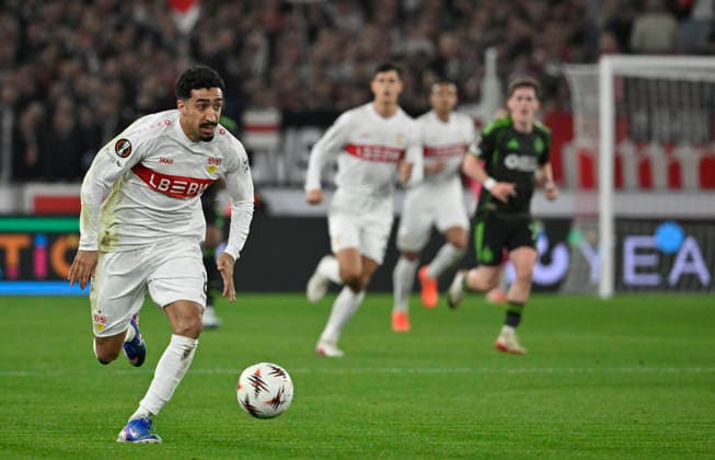 Tiago Tomas VfB Stuttgart 08 Action on the ball VfB Stuttgart vs Celtic Glasgow FC EUROPA LEAGUE EL 26 02 2026 DFL REGULATIONS PROHIBIT ANY USE OF PHOTOGRAPHS AS IMAGE SEQUENCES AND OR QUASI VIDEO VfB Stuttgart vs Celtic Glasgow FC EL