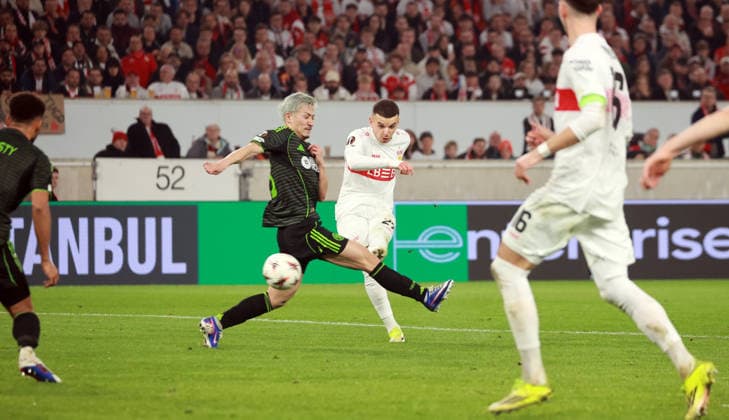 26 02 26 VfB Stuttgart Celtic Glasgow Germany, Stuttgart, 26 02 2026, Football, UEFA Europa League, Season 2025 2026, Play Offs, Second leg, VfB Stuttgart Celtic Glasgow v l Daizen Maeda Celtic Glasgow , Badredine Bouanani VfB Stuttgart