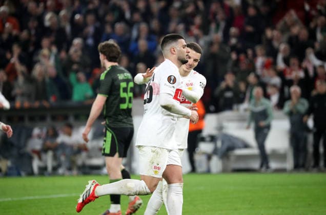 26 02 26 VfB Stuttgart Celtic Glasgow Germany, Stuttgart, 26 02 2026, Football, UEFA Europa League, Season 2025 2026, Play Offs, Second leg, VfB Stuttgart Celtic Glasgow v l Deniz Undav, Badredine Bouanani both VfB Stuttgart Cheer Offside Goal