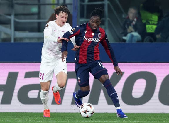 Bologna™s Jonathan Rowe fight for the ball with Brann™s Denzel De Roeve during the UEFA Europa League soccer match between Bologna and Brann at the Renato Dall™Ara Stadium in Bologna, north Italy - Thursday, February 26, 2026  Copyright: xGiannixSantandrea LaPressex