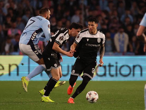 ESP, EuropaLeague, Real Celta v PAOK, 26 February 2026 Jonjoe Kenny of PAOK action during the UEFA Europe League KO play off, 2st leg between Real Club Celta de Vigo and PAOK Thessalonik at Stadium Municipal Balaidos on February 26 ,2026 in Vigo (Spain) (Photo by Luis de la Mata SportPix Sipa USA Vigo Stadium Municipal Balaidos Galicia Spain Copyright: xLuisxdexlaxMatax xsportPix.org.ux