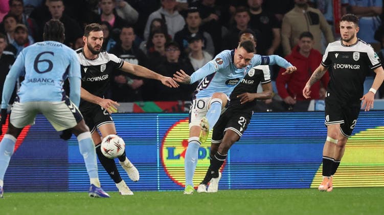 ESP, EuropaLeague, Real Celta v PAOK, 26 February 2026 Iago Aspas of Real Club Celta de Vigo in action during the UEFA Europe League KO play off, 2st leg between Real Club Celta de Vigo and PAOK Thessalonik at Stadium Municipal Balaidos on February 26 ,2026 in Vigo (Spain) (Photo by Luis de la Mata SportPix Sipa USA Vigo Stadium Municipal Balaidos Galicia Spain Copyright: xLuisxdexlaxMatax xsportPix.org.ux