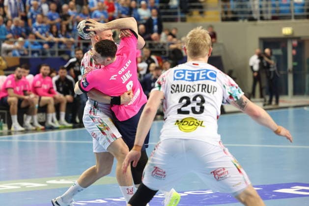 Plock 26.02.2026 Liga mistrzow pilka reczna mezczyzn faza grupowa sezon 2025 26 --- Group Chase mens handball EHF Champions League Orlen Wisla Plock - SC Magdeburg Mitja Janc Fot. Marcin Solarz FotoPyK NEWSPIX.PL --- newspix.pl 