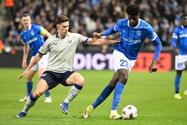 Dinamo s Mateo Lisica and Genk s Aaron Bibout Banind pictured in action during a soccer game between Belgian team KRC Genk and Croatian GNK Dinamo Zagreb, Thursday 26 February 2026 in Genk, in the play-off for the knockout phase of the UEFA Europa League tournament. Genk won the first leg 1-3. JILLxDELSAUX  x165489172x
