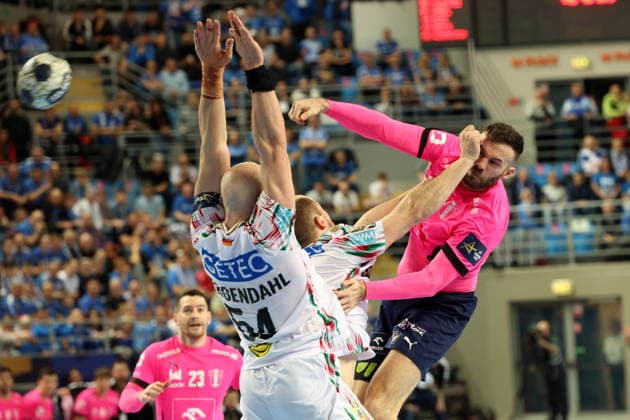 Plock 26.02.2026 Liga mistrzow pilka reczna mezczyzn faza grupowa sezon 2025 26 --- Group Chase mens handball EHF Champions League Orlen Wisla Plock - SC Magdeburg Zoltan Szita Fot. Marcin Solarz FotoPyK NEWSPIX.PL --- newspix.pl 