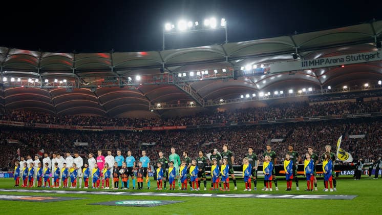Stuttgart , Europa League VfB Stuttgart vs Celtic Glasgow , VfB Stuttgart and Celtic Glasgow before kick-off
