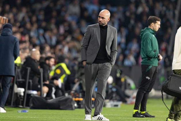 Claudio Giraldez seen during UEFA Europa League knock out play off game between teams of RC Celta de Vigo and PAOK FC at Estadio de Balaidos (Maciej Rogowski Ball Raw Images PT) Vigo Estadio de Balaidos Spain Copyright: xMaciejxRogowskix _ROG5169