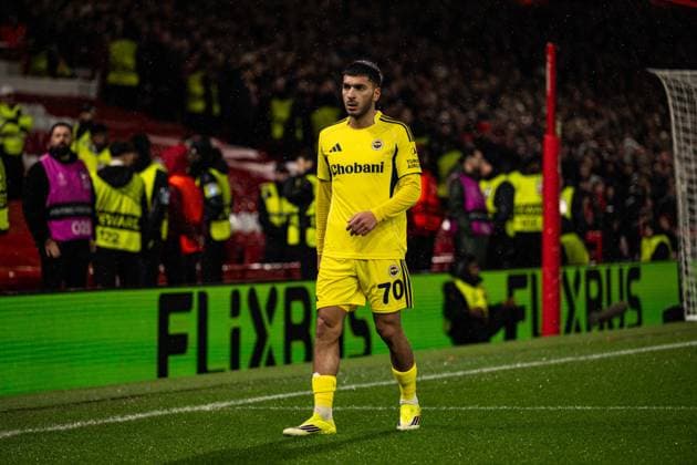 26th February 2026; The City Ground, Nottingham, England; UEFA Europa League Football, Nottingham Forest versus Fenerbahce; Oguz Aydin of Fenerbahce SK  GodfreyxPitt Content restricted for UK based newspaper