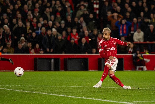 26th February 2026; The City Ground, Nottingham, England; UEFA Europa League Football, Nottingham Forest versus Fenerbahce; Omari Hutchinson of Nottingham Forest shoots at goal  GodfreyxPitt Content restricted for UK based newspaper