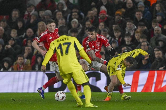 Nottingham Forest v Fenerbahce - UEFA Europa League NOTTINGHAM, UNITED KINGDOM - FEBRUARY 26: Kante (17) of Fenerbahce in action during UEFA Europa League round of 16 play-off match between Nottingham Forest and Fenerbahce at City Ground Stadium in Nottingham, United Kingdom on February 26, 2026. Rasid Necati Aslim Anadolu Nottingham United Kingdom. Editorial use only. Please get in touch for any other usage.  Copyright: x2026xAnadoluxRasidxNecatixAslimx