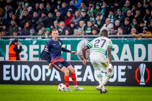 FERENCVAROS - LUDOGORETS Ibrahim Cisse of Ferencvaros and Anton Nedyalkov of Ludogorets during the 2 nd leg of KO play off s of UEFA Europa league football match between Ferencvarosi TC and PFC Ludogorets Razgrad. Groupama Arena, Ferencvaros Arena, Budapest, Hungary, February 26, 2026. Photo by Branislav Racko Copyright: xx 080A7153