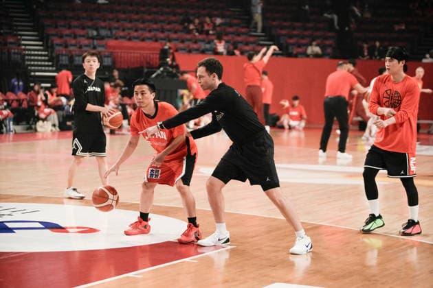 (L-R) Yuki Togashi and Ryan Richman coach (JPN), FEBRUARY 26, 2026 - Basketball : FIBA Basketball World Cup 2027 Asian Qualifiers First Round Group B match between Japan - China at Okinawa Suntory Arena, Okinawa, Japan. Noxthirdxpartyxsales  aflo_321437038
