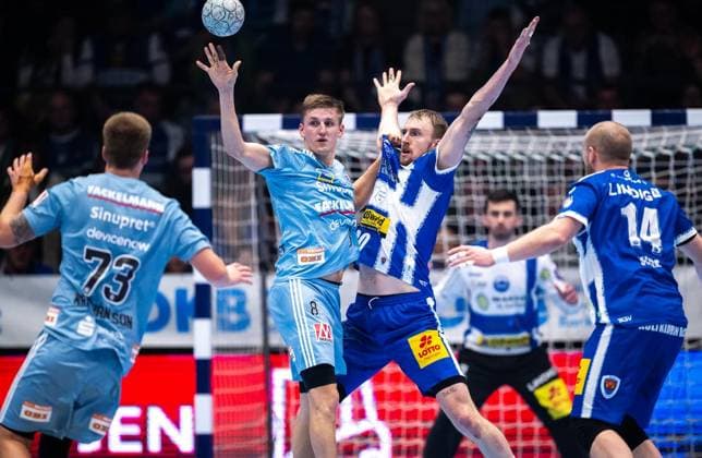 DAIKIN HBL HANDBALL MEN 1 BL 23 GAME DAY THSV EISENACH HC ERLANGEN FOR EDITORIAL PURPOSES ONLY p 26 02 2026 Eisenach DAIKIN HBL Handball 1 Bundesliga Men Season 2025 2026 23 Matchday Werner Assmann Halle ThSV Eisenach HC Erlangen in photo Dominik Solak 30 ThSV Eisenach in duel with Sander Andreassen overjordet 8 HC Erlangen Germany Thuringia Eisenach Copyright SaschaxFromm Copyright: SaschaxFromm doc84r2hj7z2ttwqd95fyg ,EDITORIAL USE ONLY Copyright: SaschaxFromm