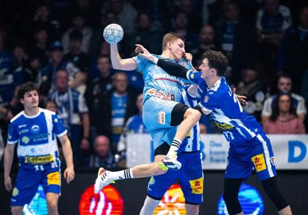DAIKIN HBL HANDBALL MEN 1 BL 23 GAME DAY THSV EISENACH HC ERLANGEN FOR EDITORIAL PURPOSES ONLY p 26 02 2026 Eisenach DAIKIN HBL Handball 1 Bundesliga Herren Saison 2025 2026 23 Spieltag Werner Assmann Halle ThSV Eisenach HC Erlangen im Foto Philipp Meyer 27 ThSV Eisenach in duel with Sander Andreassen overjordet 8 HC Erlangen Germany Thüringen Eisenach Copyright SaschaxFromm Copyright: SaschaxFromm doc84r2hl4pvk3kicajfy5 ,EDITORIAL USE ONLY Copyright: SaschaxFromm