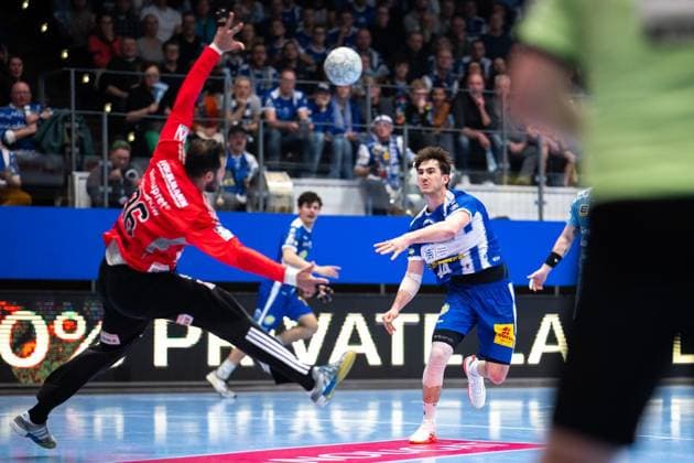 DAIKIN HBL HANDBALL MEN 1 BL 23 GAME DAY THSV EISENACH HC ERLANGEN FOR EDITORIAL PURPOSES ONLY p 26 02 2026 Eisenach DAIKIN HBL Handball 1 Bundesliga Men Season 2025 2026 23 Matchday Werner Assmann Halle ThSV Eisenach HC Erlangen in photo Stephan Seitz 44 ThSV Eisenach in duel with Khalifa Ghedbane 96 HC Erlangen Germany Thuringia Eisenach Copyright SaschaxFromm Copyright: SaschaxFromm doc84r2ig7u5x1m1k7jfy5 ,EDITORIAL USE ONLY Copyright: SaschaxFromm