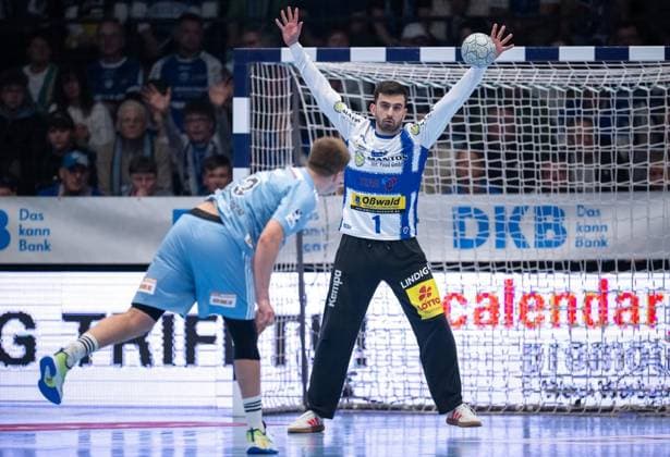 DAIKIN HBL HANDBALL MEN 1 BL 23 GAME DAY THSV EISENACH HC ERLANGEN FOR EDITORIAL PURPOSES ONLY p 26 02 2026 Eisenach DAIKIN HBL Handball 1 Bundesliga Men Season 2025 2026 23 Matchday Werner Assmann Halle ThSV Eisenach HC Erlangen in photo Goalkeeper Matija Spikic 1 ThSV Eisenach saves Viggo Kristjanssons seven-meter penalty 73 HC Erlangen Germany Thuringia Eisenach Copyright SaschaxFromm Copyright: SaschaxFromm doc84r2jjd47atvxm49fyg ,EDITORIAL USE ONLY Copyright: SaschaxFromm